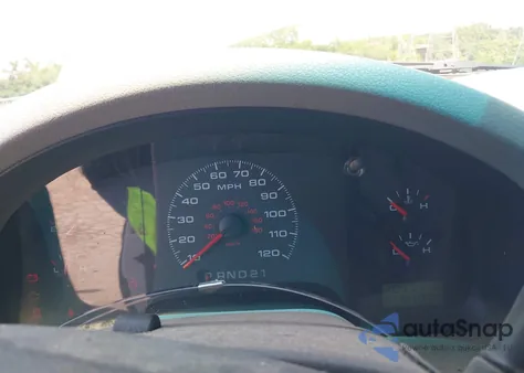 2006 Ford F-150 Stx/Xl/Xlt from USA, damaged, VIN 1FTRX12W46NA46324